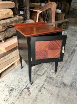 1920s Mahogany Drinks Cabinet